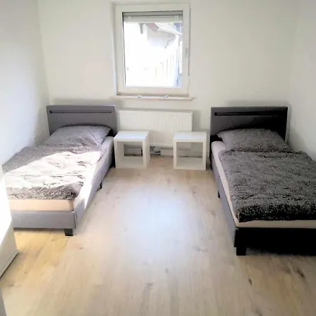 Spacious 6 Flat *balcony & Terrace* Apartment